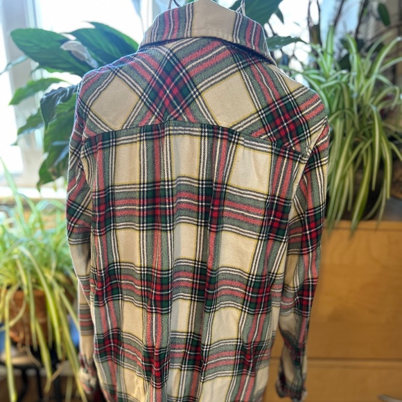 Aerie flannel button up sleep shirt - Picture 2 of 4
